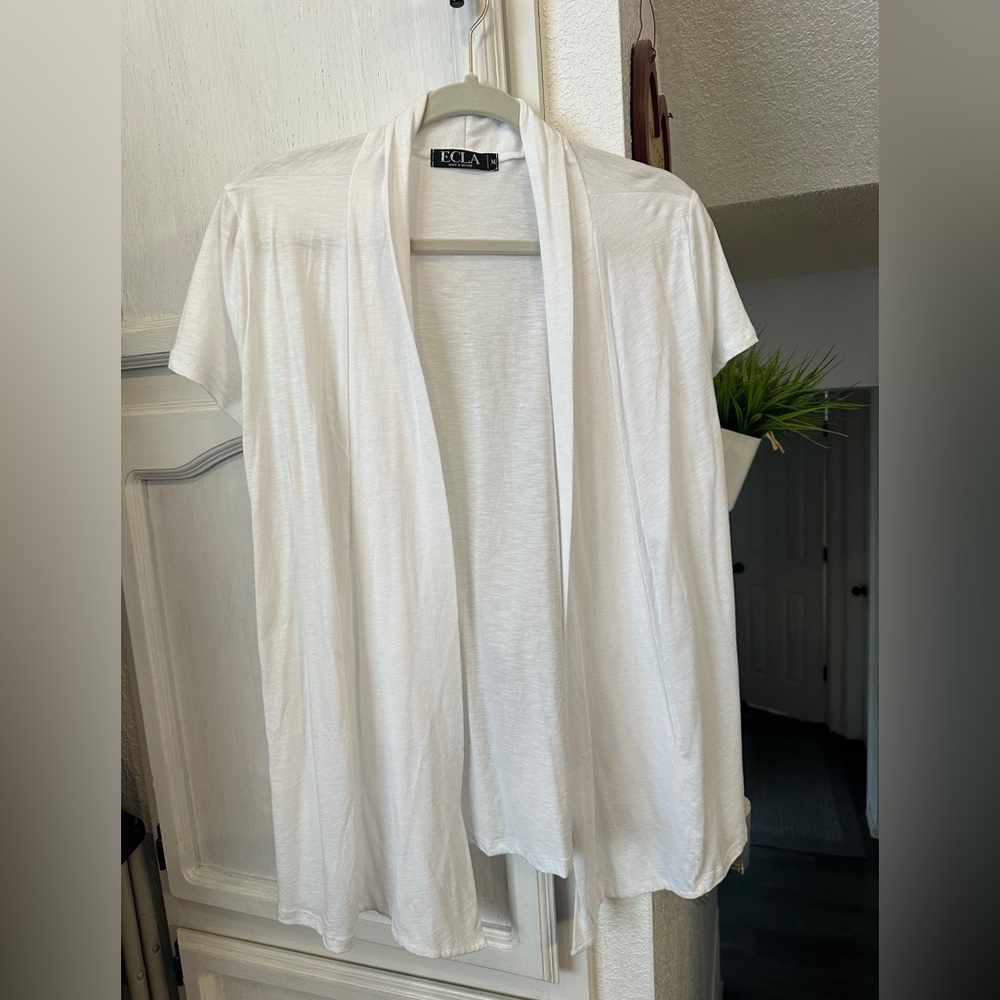 ECLA White Short Sleeve Top